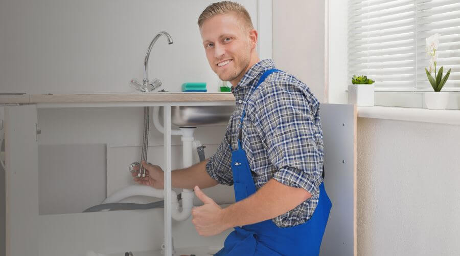 Expert burst pipe repair services in D Hanis, TX